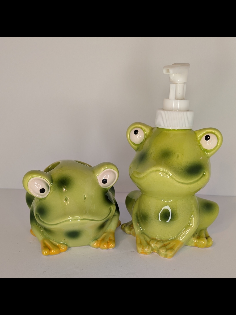 Greenbrier International Frog Hand Soap Dispenser And Toothbrush Holder